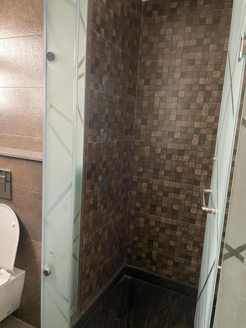 Apartment Luxury L One Kattamya, Nasr 