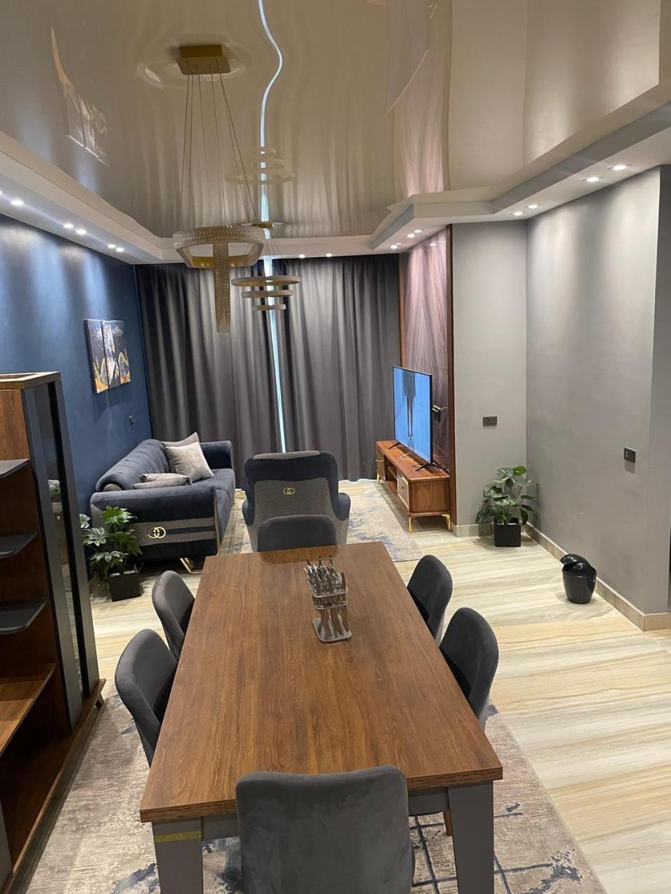 Luxury L One Kattamya, Nasr 
